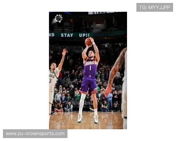 德文·布克三分无球能力提升显著拉开与同位置得分手差距