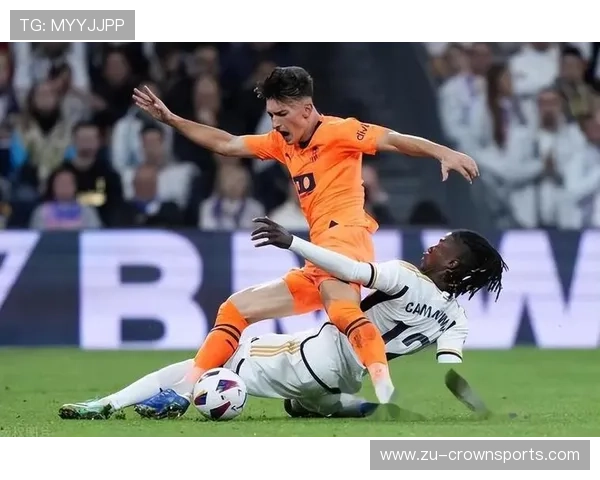 瓦伦西亚保级风险讨论加剧，球队稳定性面临考验